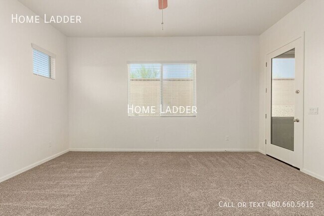 Building Photo - 10502 W Bronco Trail
