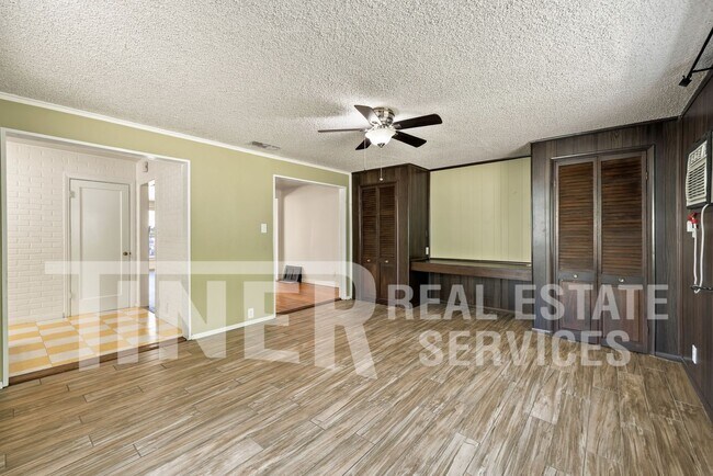 Building Photo - 2511 Cathay Wy