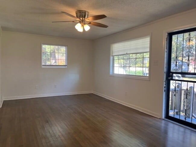 Building Photo - 465 Malboro Rd