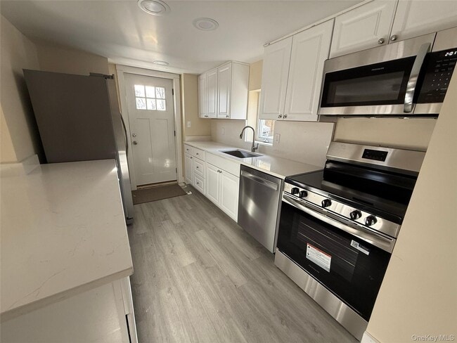 Building Photo - 647 County Route 78