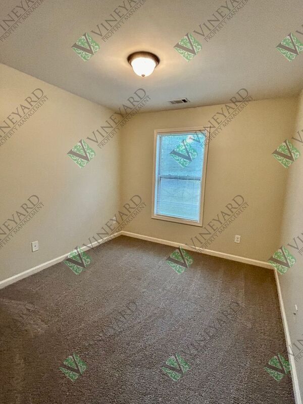 Building Photo - 6130 Elmshorn Way