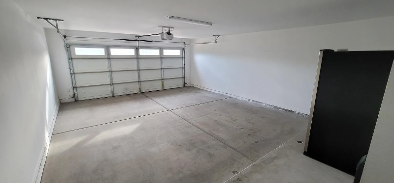 Building Photo - 8220 E Northland Dr