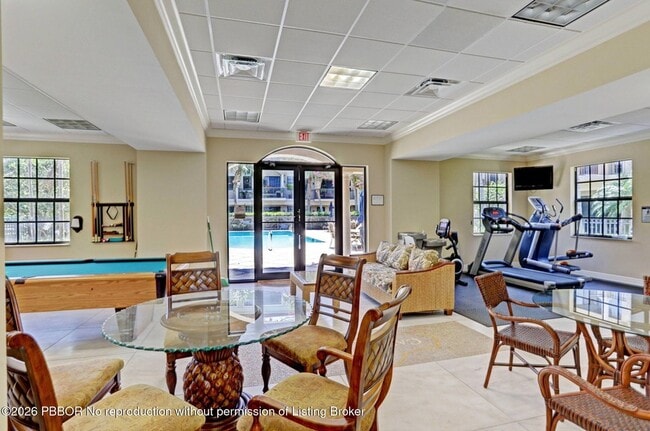Building Photo - 803 del Sol Cir