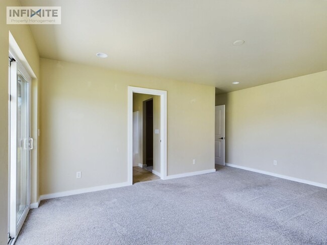 Building Photo - 1113 Las Campanas Dr