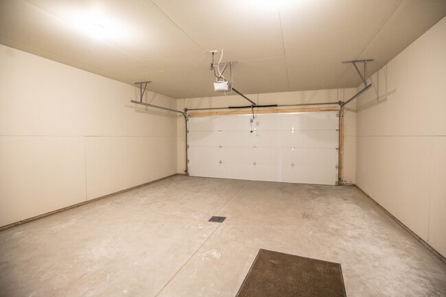 Building Photo - 7038 67th St S