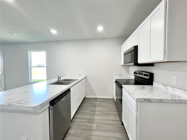 Building Photo - 825 Eagles Nest Dr