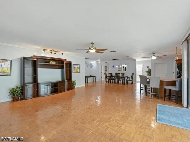 Building Photo - 851 Perrine Ct