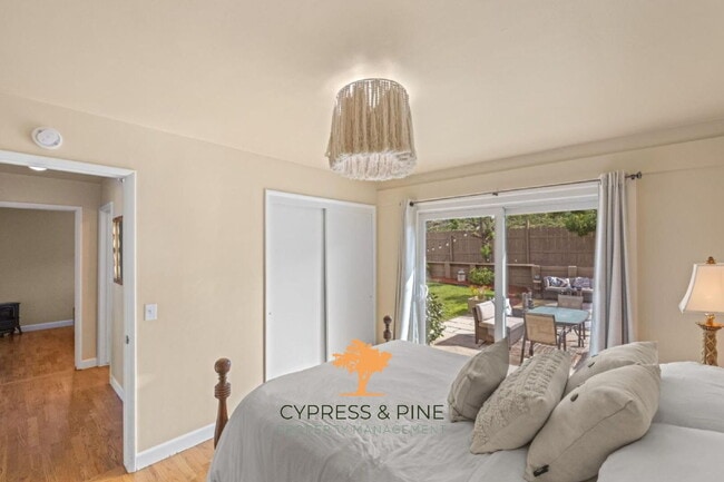 Building Photo - "Charming 3-Bedroom Coastal Retreat on Yos...