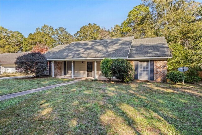 Building Photo - 5510 Gaillard Dr