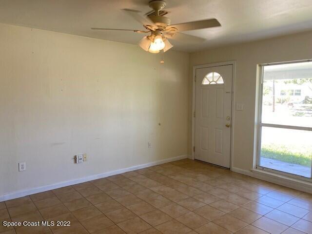 Building Photo - 1953 Harrison Ave