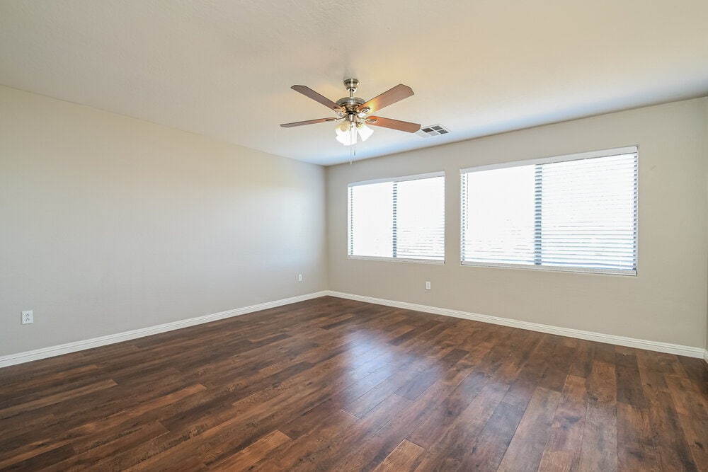 Building Photo - 3719 S Colt Dr