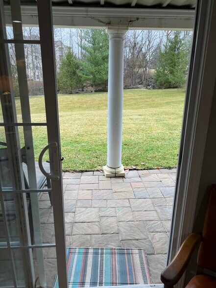 Building Photo - 103 Dresner Cir