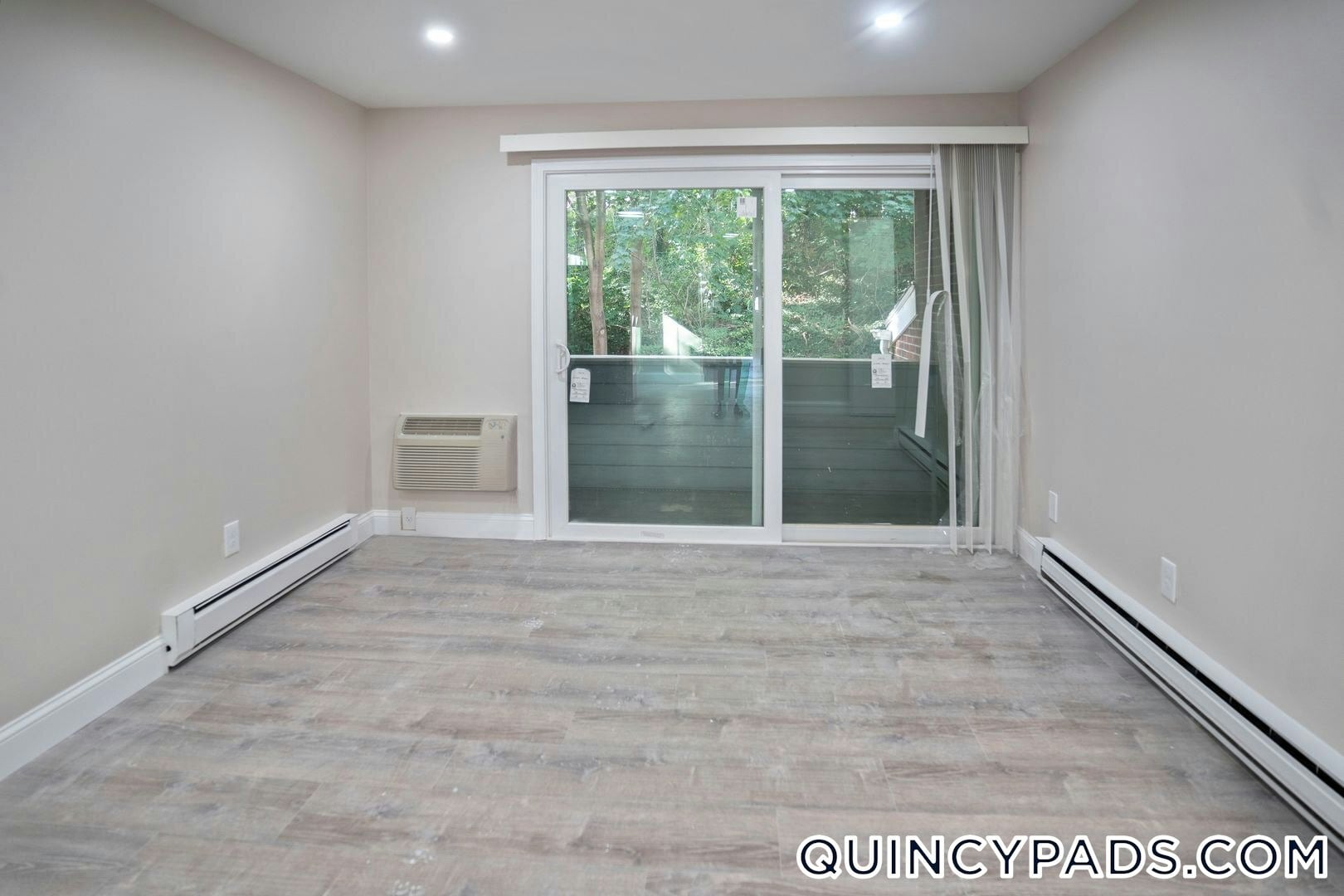 Building Photo - 40 Presidential Dr