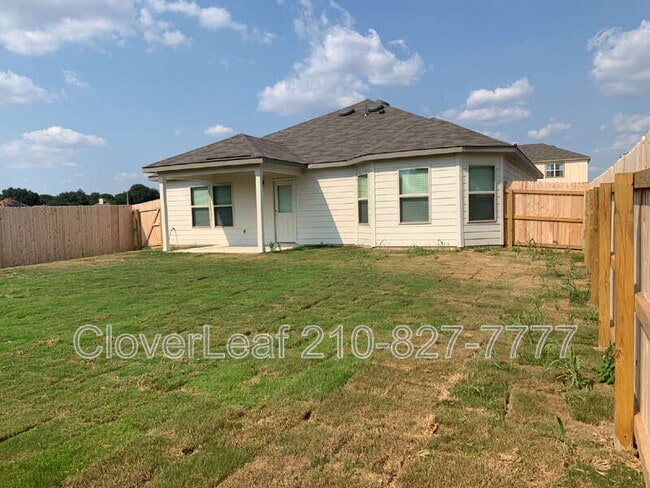 Building Photo - 708 Stonemanor Bay