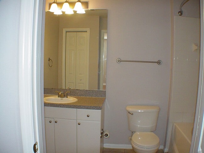 Building Photo - A small, gated community close to UNF, St....