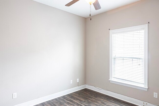 Building Photo - 2475 Tippecanoe Ridge