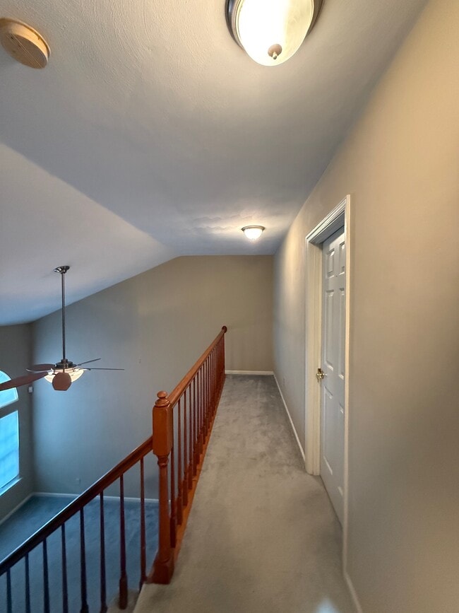 Building Photo - 3813 Sterncroft Dr