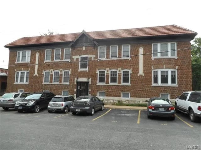 Building Photo - 536 Rosedale Ave