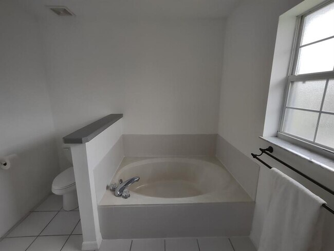 Building Photo - 73 Wynnfield Dr