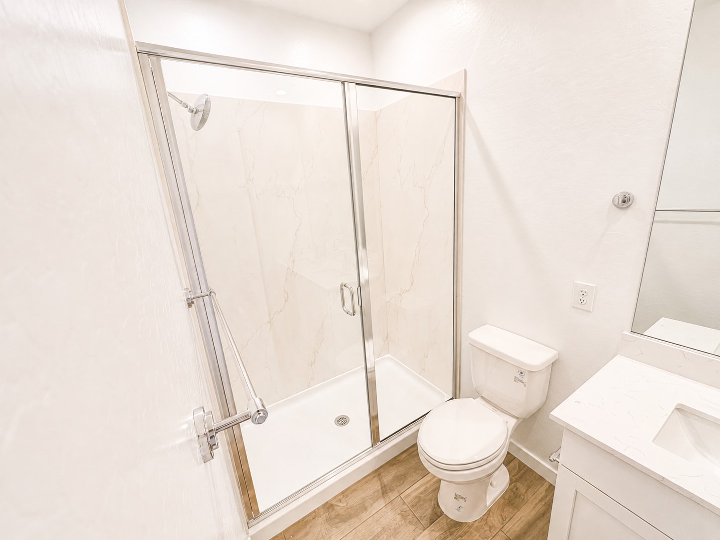 Building Photo - 4043 E Brisa Dr