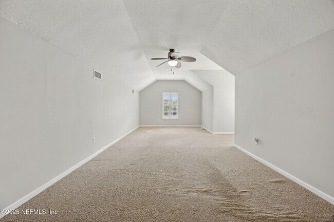 Building Photo - 1842 Paradise Moorings Blvd