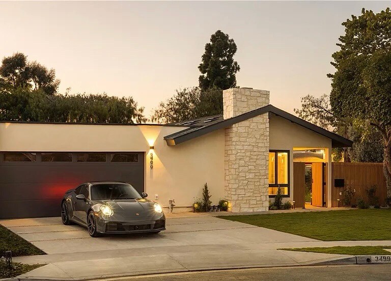 Building Photo - 3499 San Rafael Cir