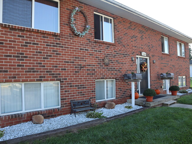 Building Photo - Hazel Park Apartments