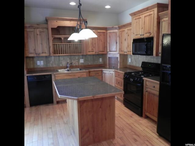 Building Photo - 1035 N 130 W