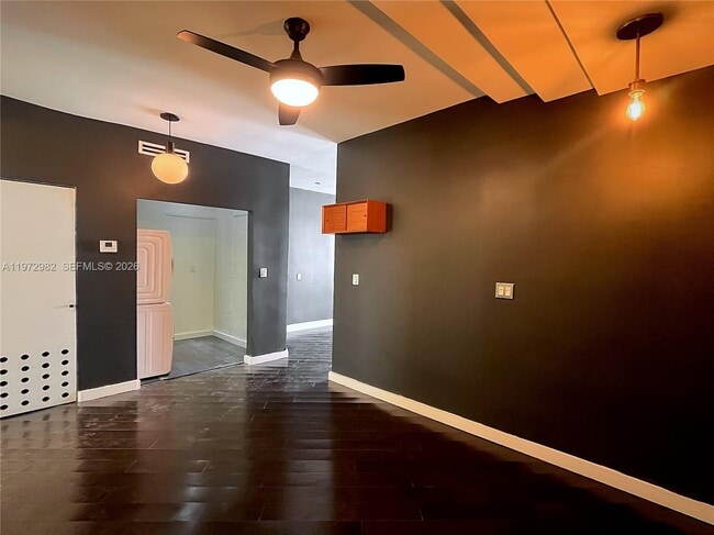 Building Photo - 742 12th St