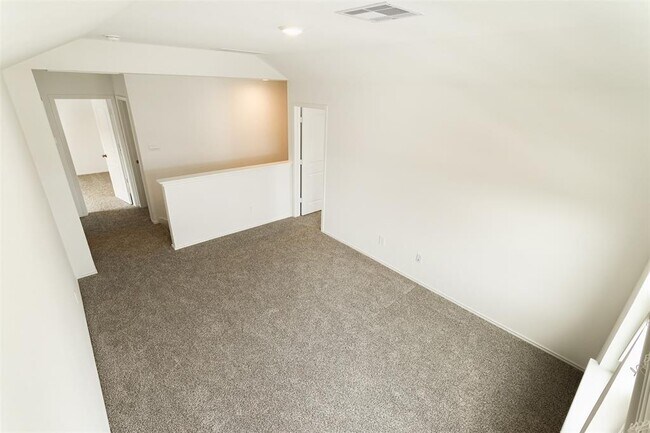 Building Photo - 5602 Sycamore Glen Dr