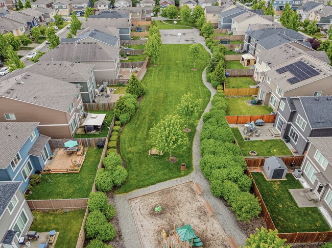 back yard opens up to the park - 1124 27th St NW