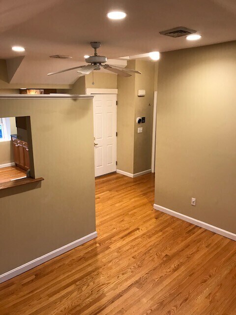 Building Photo - 29 Cameron Ave