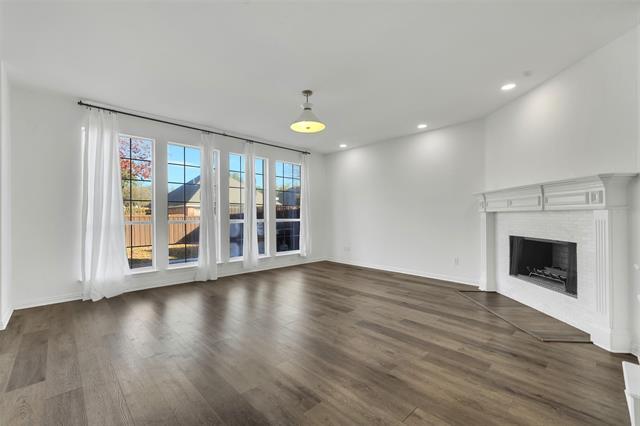 Building Photo - 4321 Sendero Trail