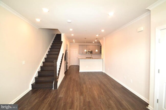 Building Photo - 45091 Cappamore Terrace