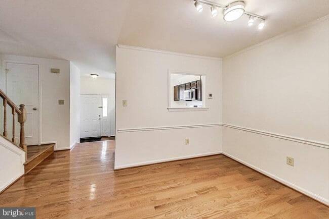 Building Photo - 10726 Pine Haven Terrace