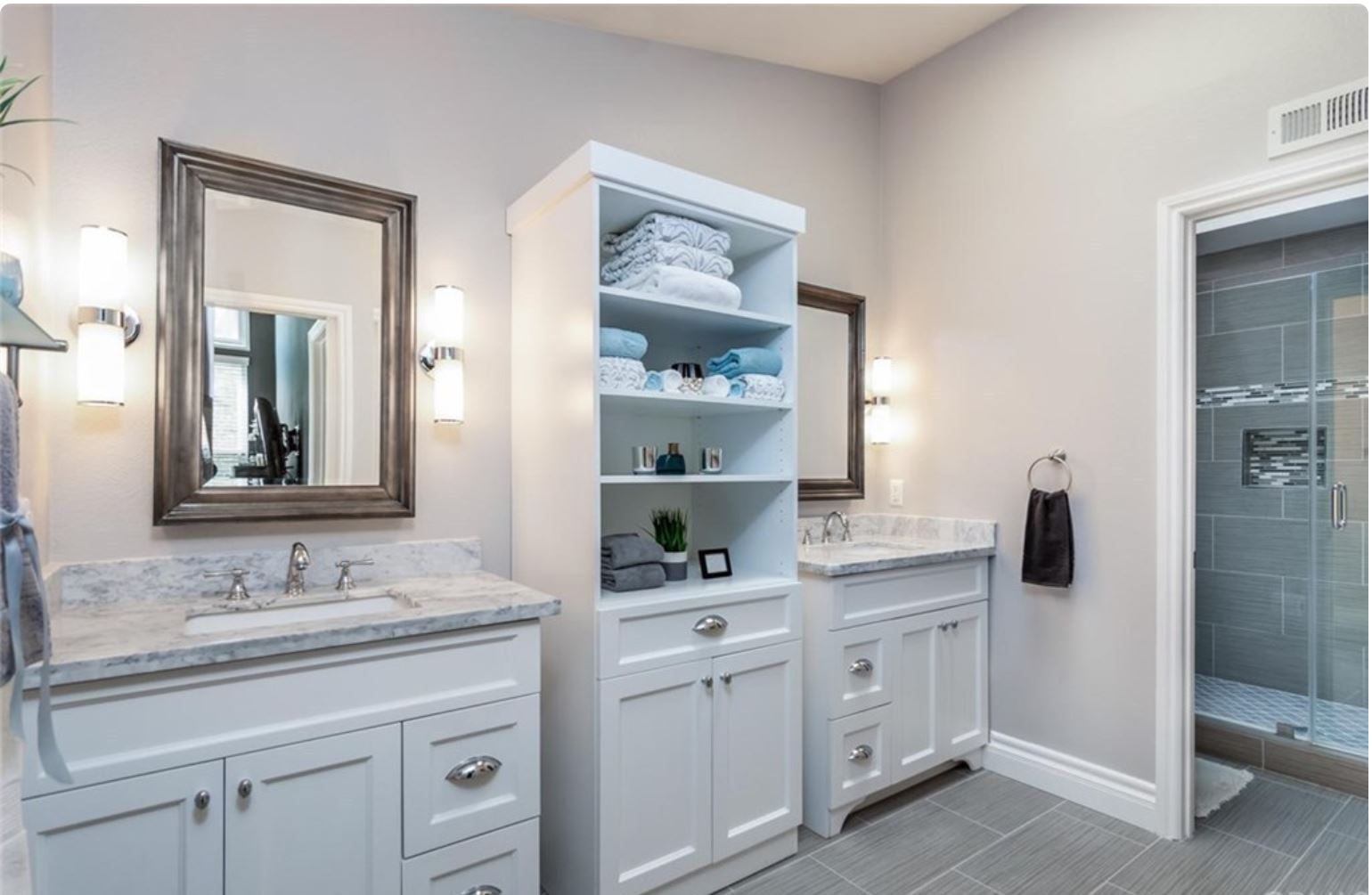 Building Photo - 6034 E Cadbury Dr