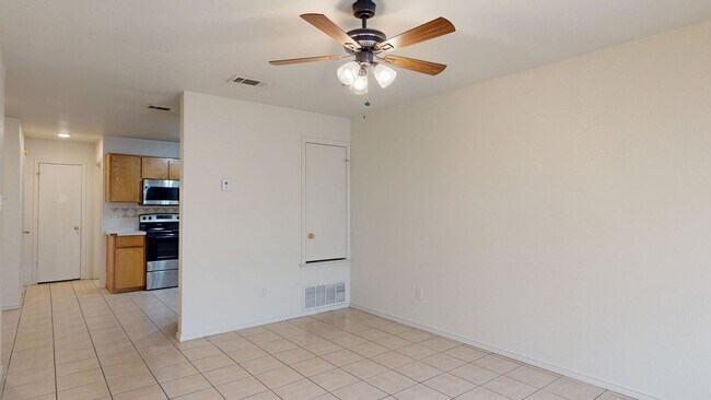 Building Photo - 2 WEEKS FREE RENT +  STAINLESS STEEL APPLIANCES!!!!