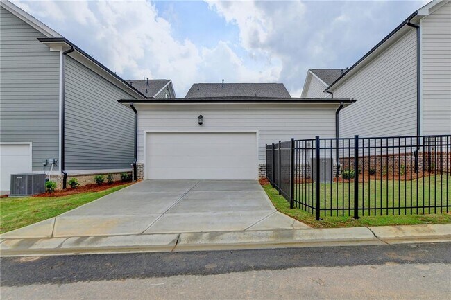 Building Photo - 4536 Molder Dr