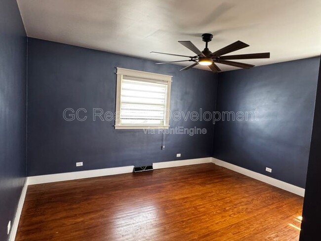 Building Photo - 510 N Fairview Ave