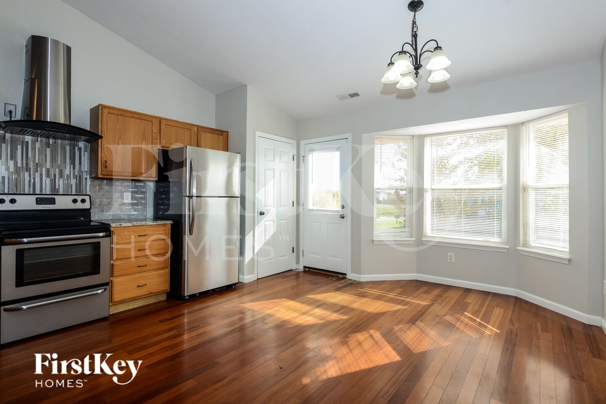 Building Photo - 3107 Crestwell Dr