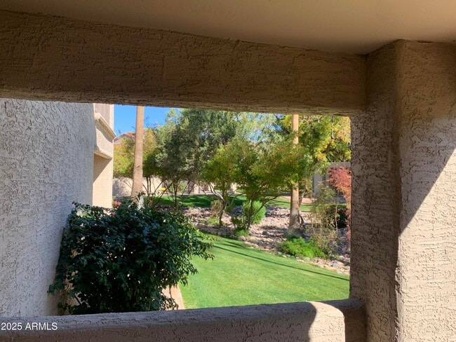 Building Photo - 9445 N 94th Pl