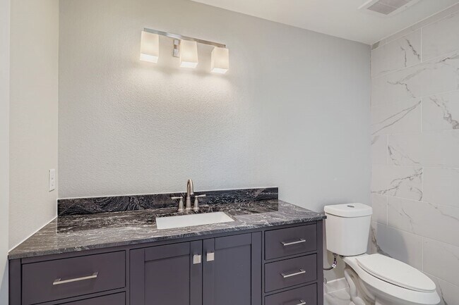 Building Photo - 3809 Misty Meadow Dr