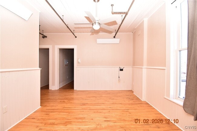 Building Photo - 170 Court St