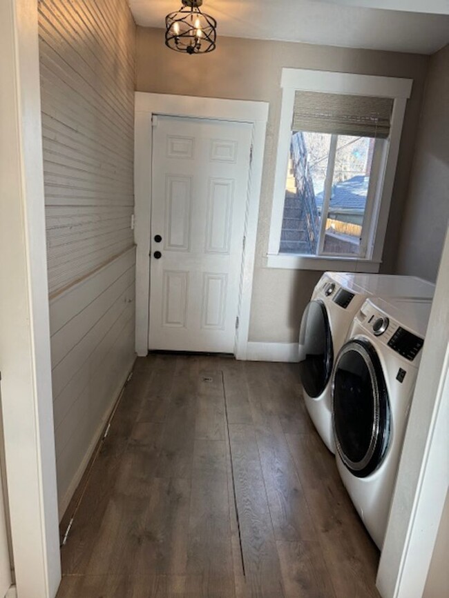 Building Photo - Charming 3BD/2BA Home in the Heart of Old ...