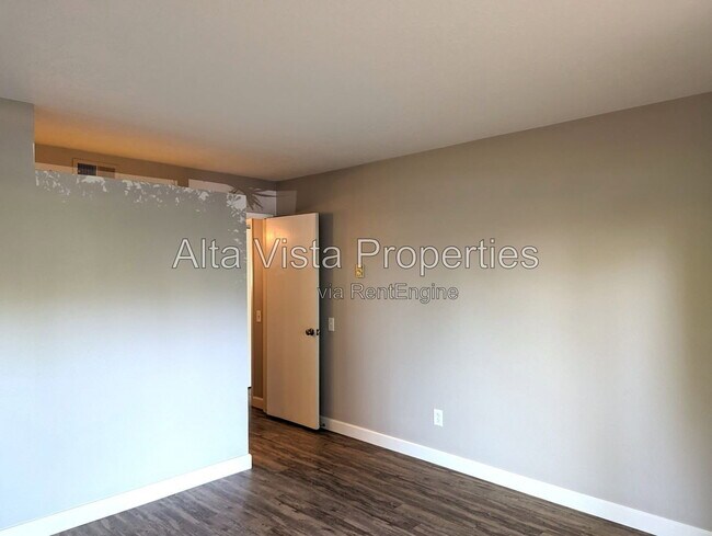 Building Photo - 5700 Baltimore Dr