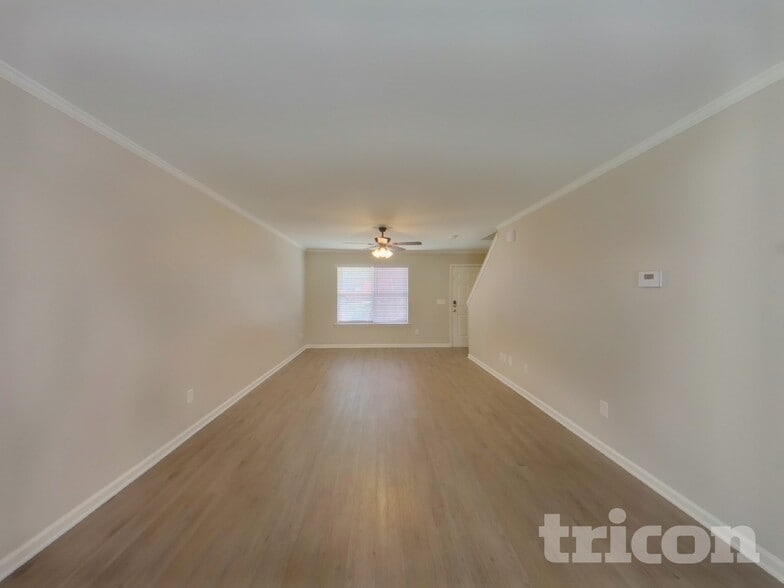 Building Photo - 153 Chesterbrook Ln