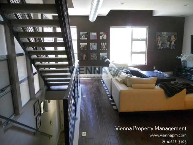 Building Photo - Socap LOFTS