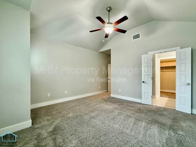 Building Photo - 447 Natalen Ave