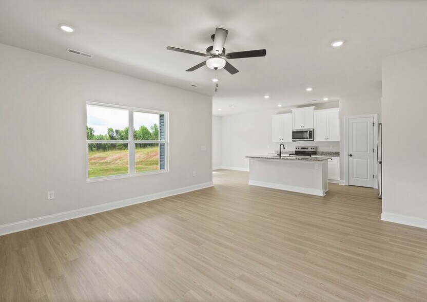 Building Photo - 3634 Narrow Ln
