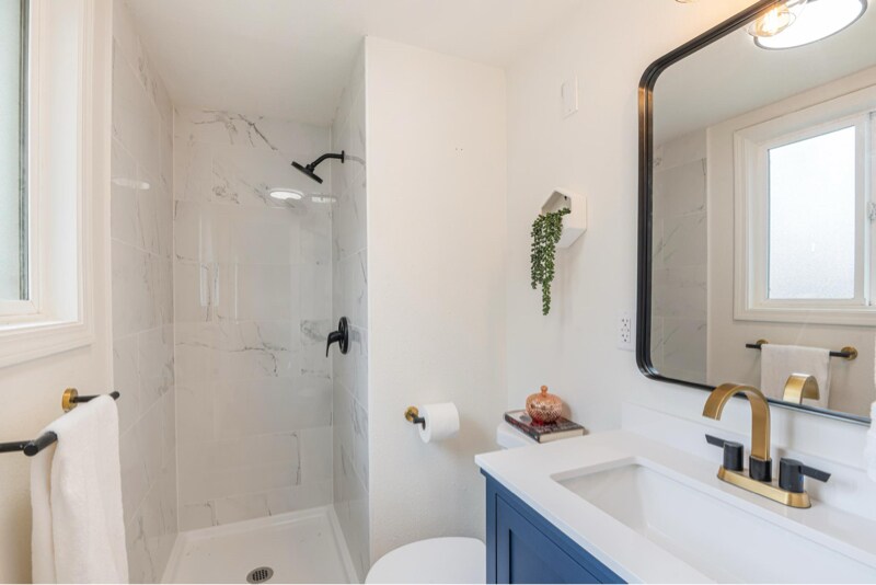 Building Photo - 9111 NE 73rd St